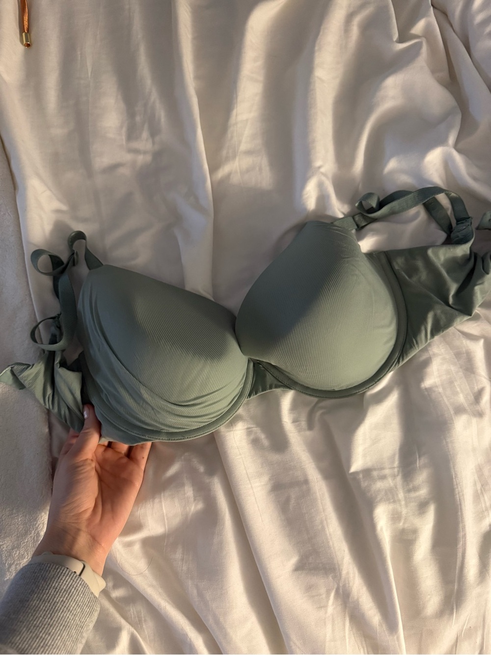 Victoria’s Secret T-Shirt Bra in Sage Green